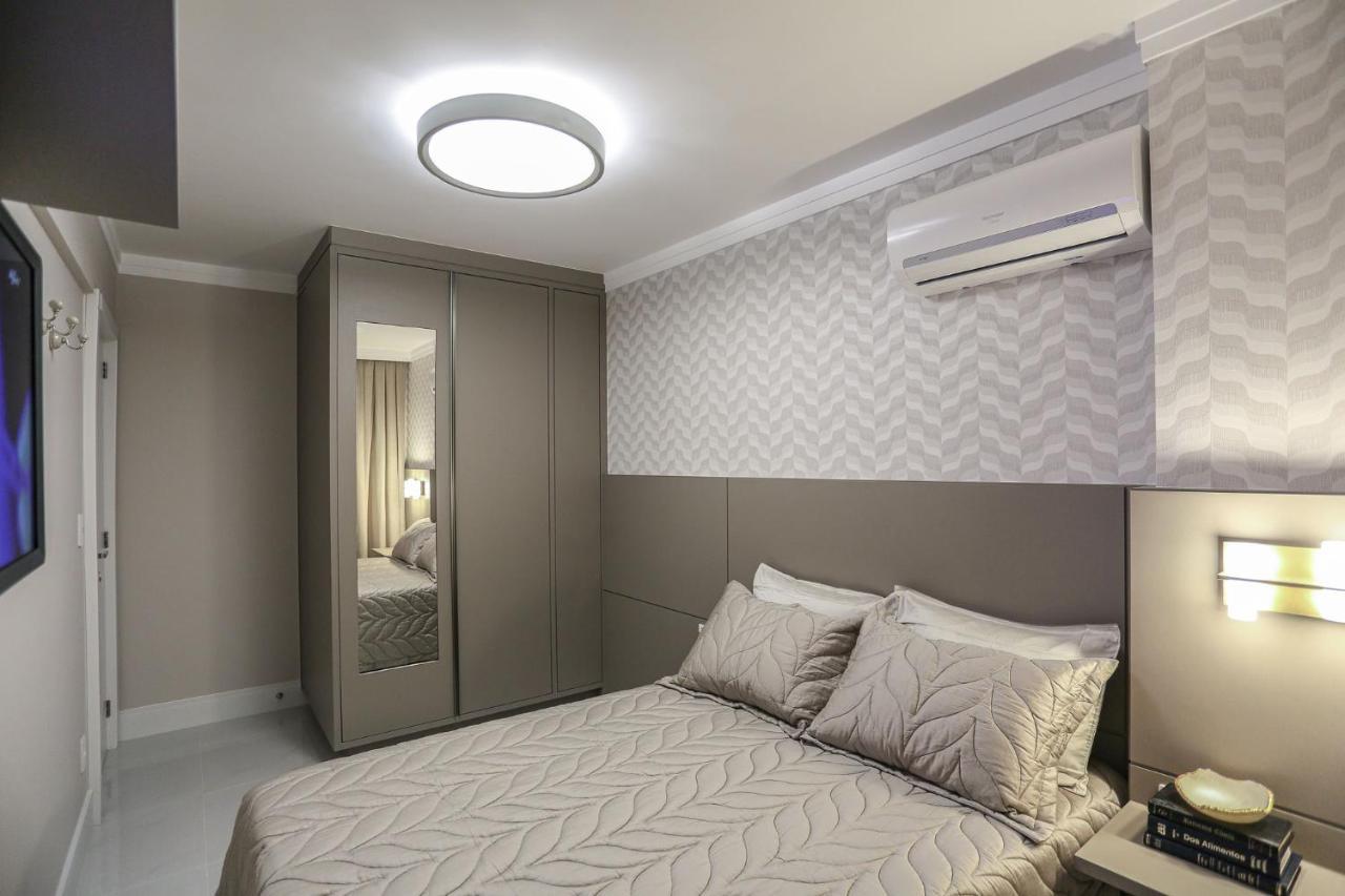 Luxo E Conforto A Beira Mar Em Apartamento Balneario Camboriu
