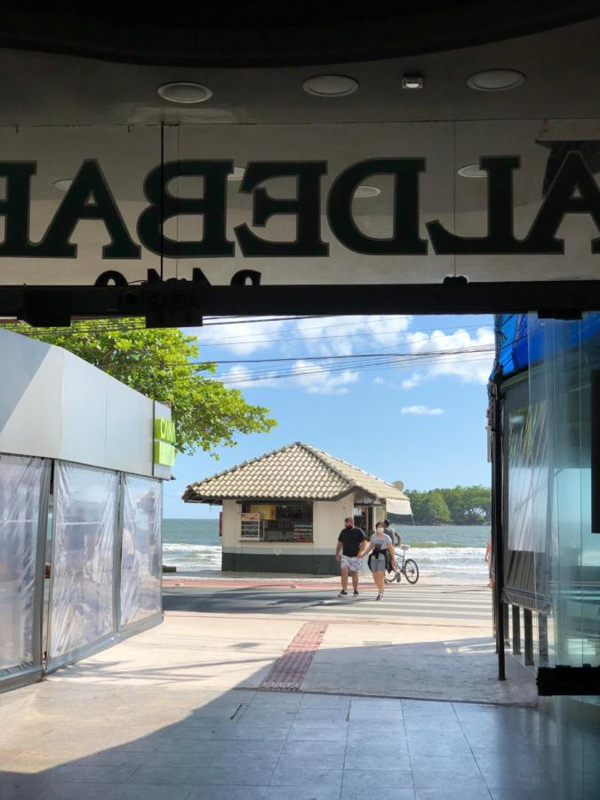Luxo E Conforto A Beira Mar Em Apartamento